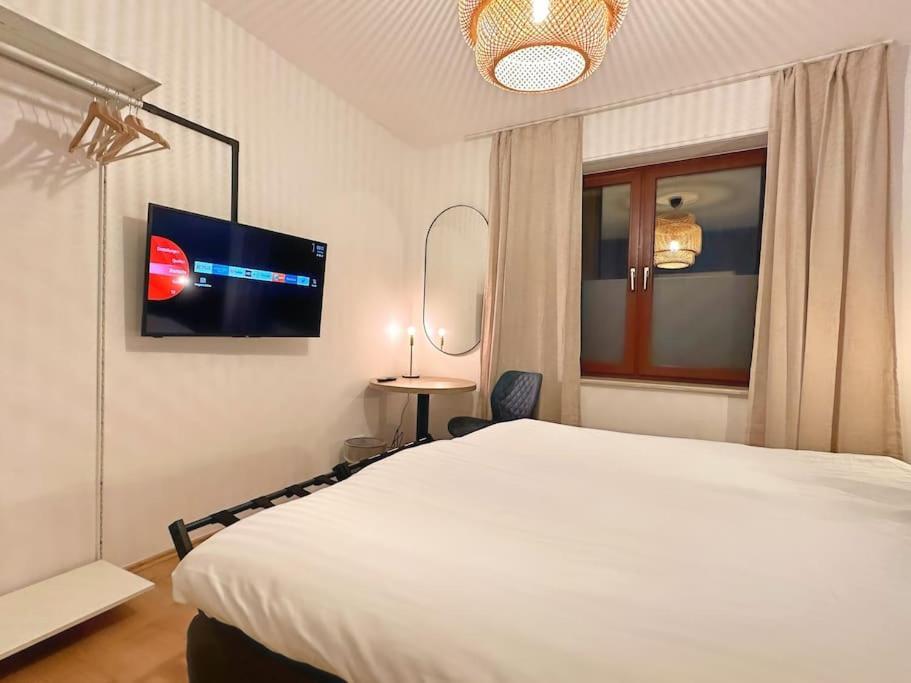 Urban & Chic: 2Bdr, Parkplatz Apartment Witten Luaran gambar